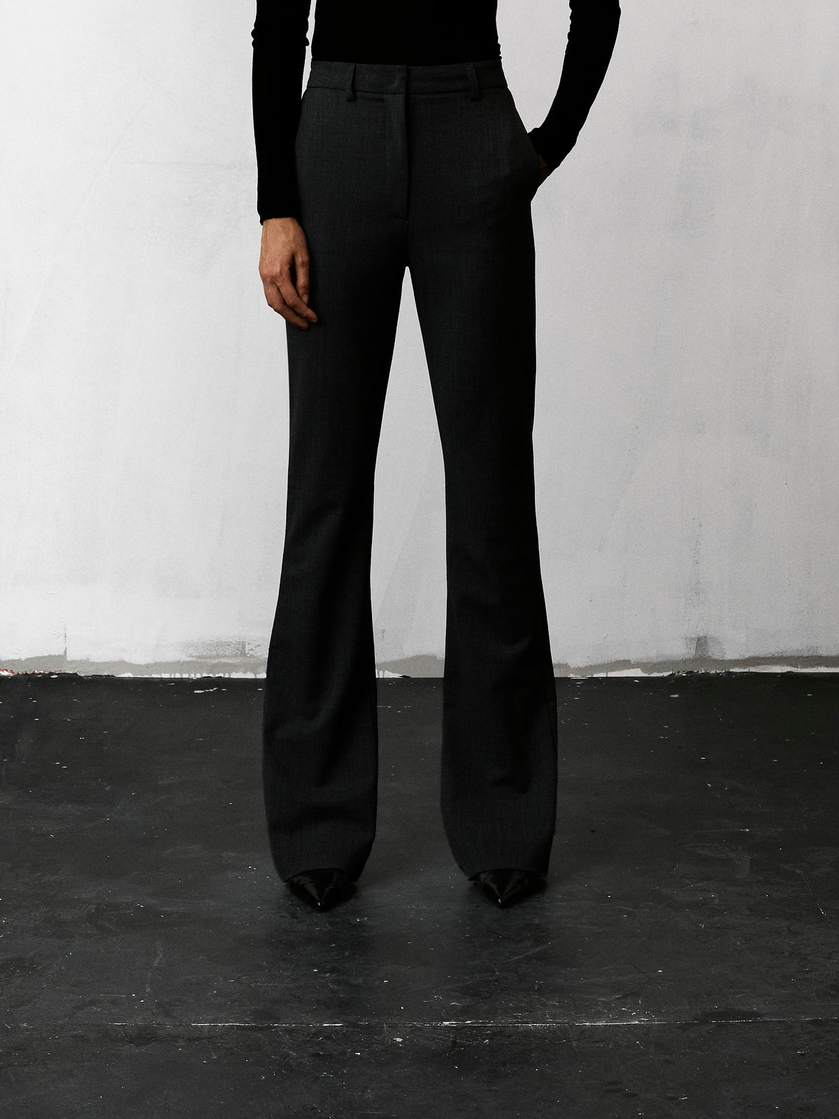 ELVIRA WOOL TROUSERS // BLACK
