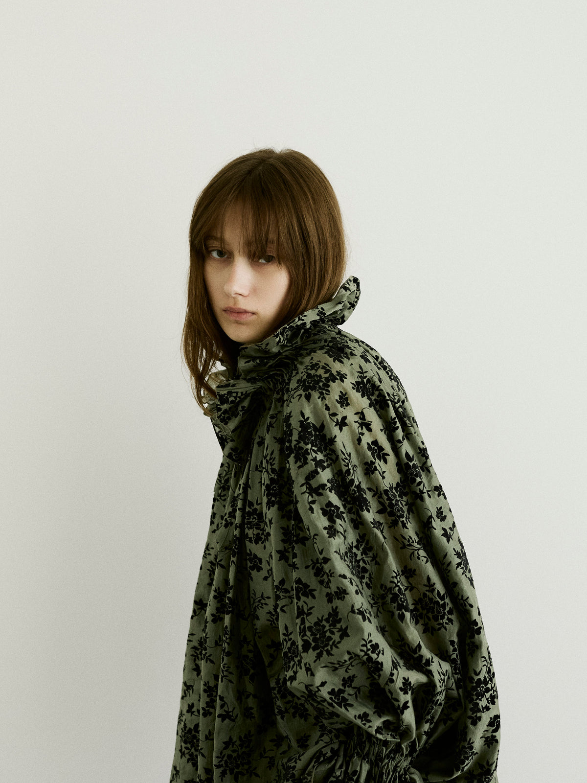 ESTELLE FLOCKED MUSLIN OVER SHIRT // MILITARY GREEN