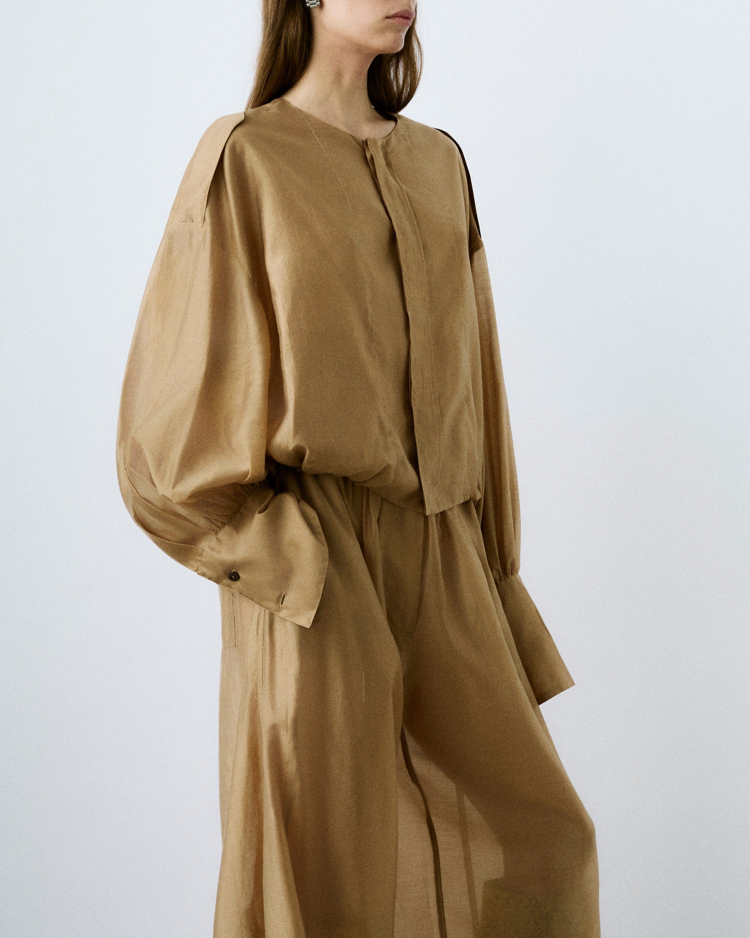 DIANA LIGHT MUSLIN SHIRT // NUDE