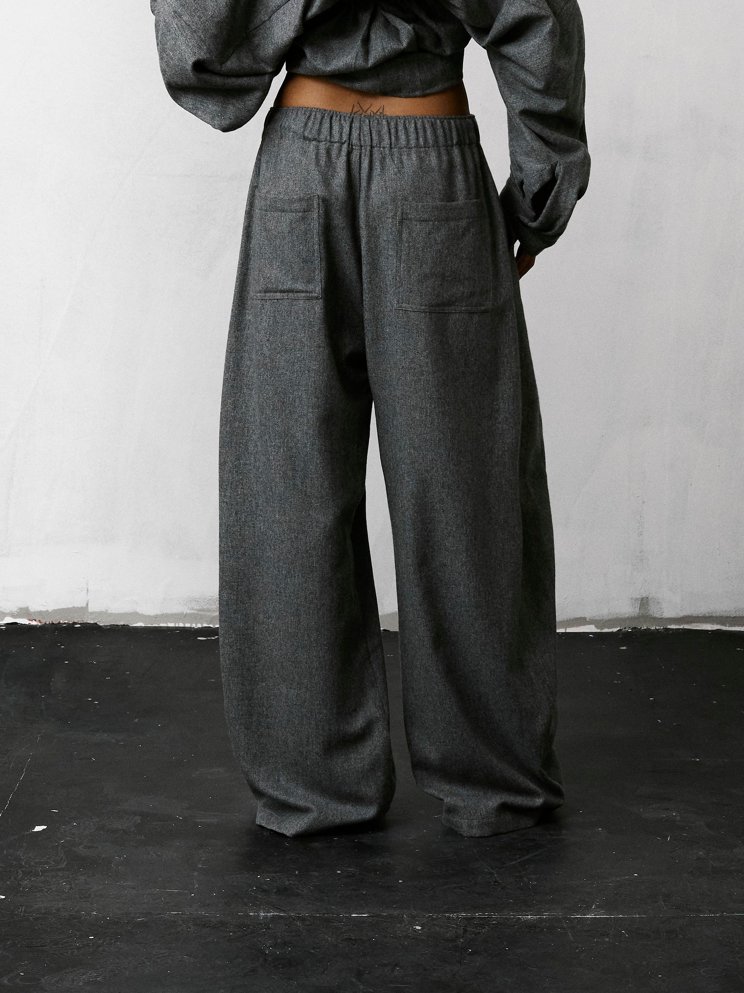 DORA FLANNEL WOOL TROUSERS // LIGHT GREY