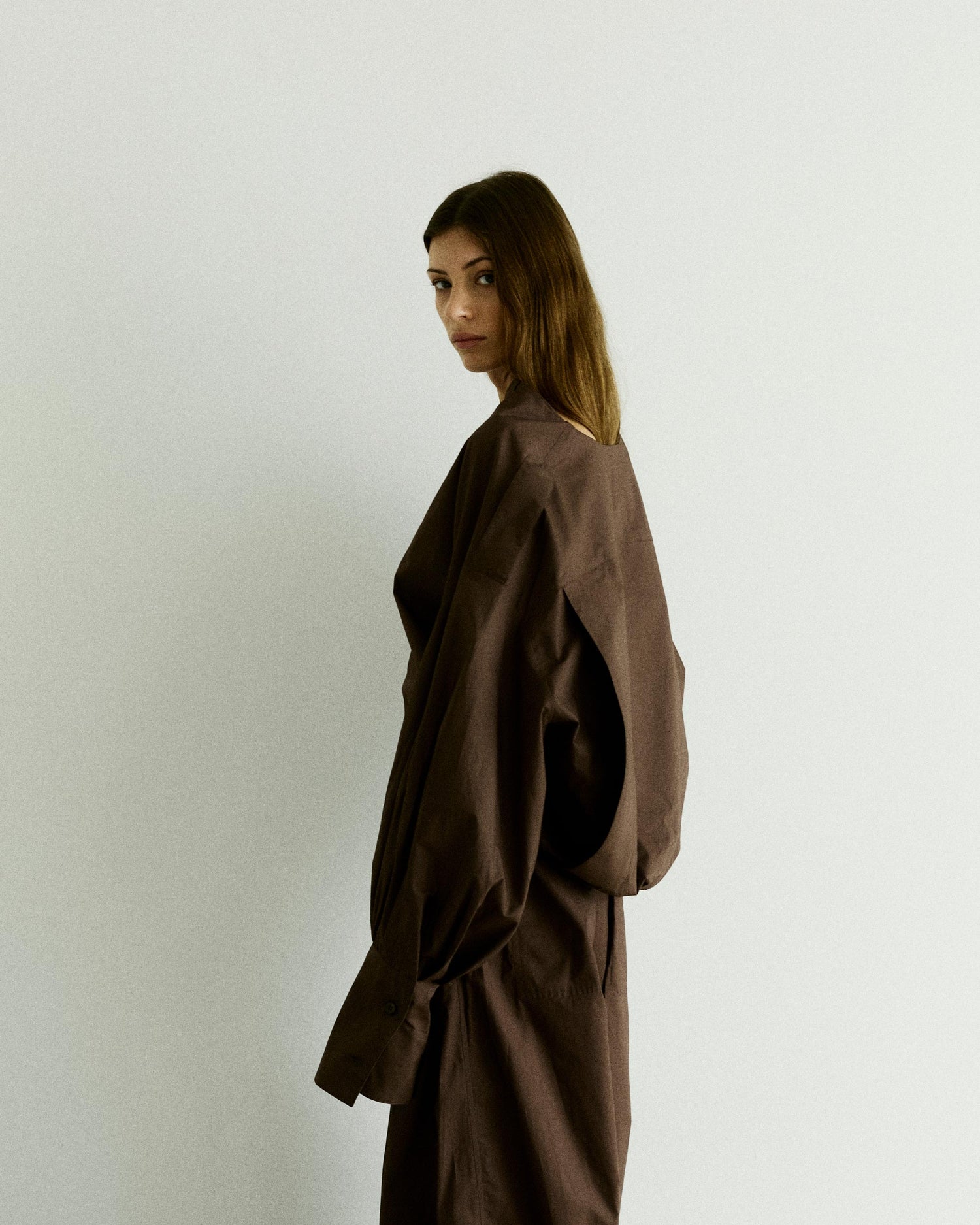 DIANA POPLIN SHIRT // BROWN