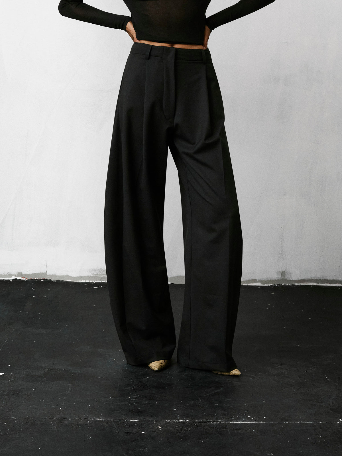 BILLIE WOOL TROUSERS // BLACK