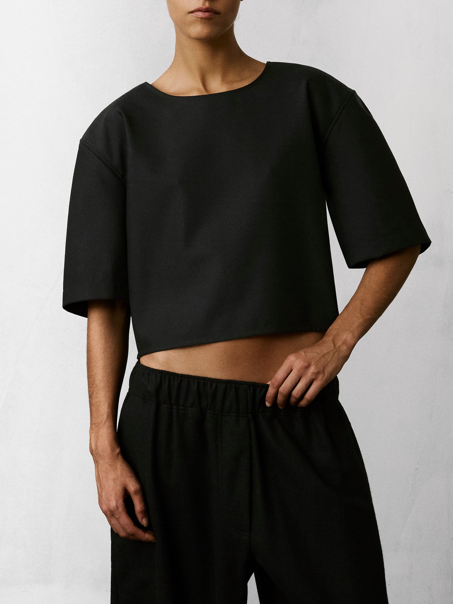DULCE WOOL TOP // BLACK