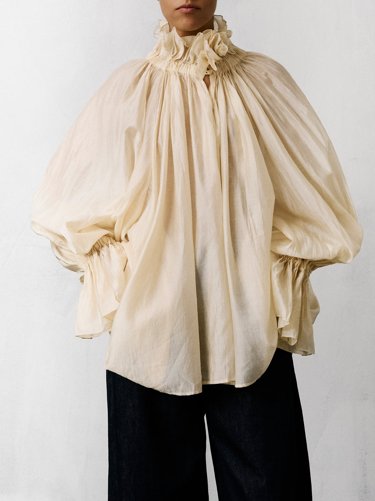 ESTELLE LIGHT MUSLIN OVER SHIRT // CREAM
