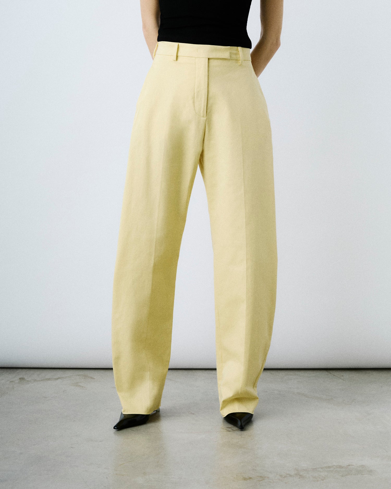 DINA GABARDINE TROUSERS // LIGHT YELLOW