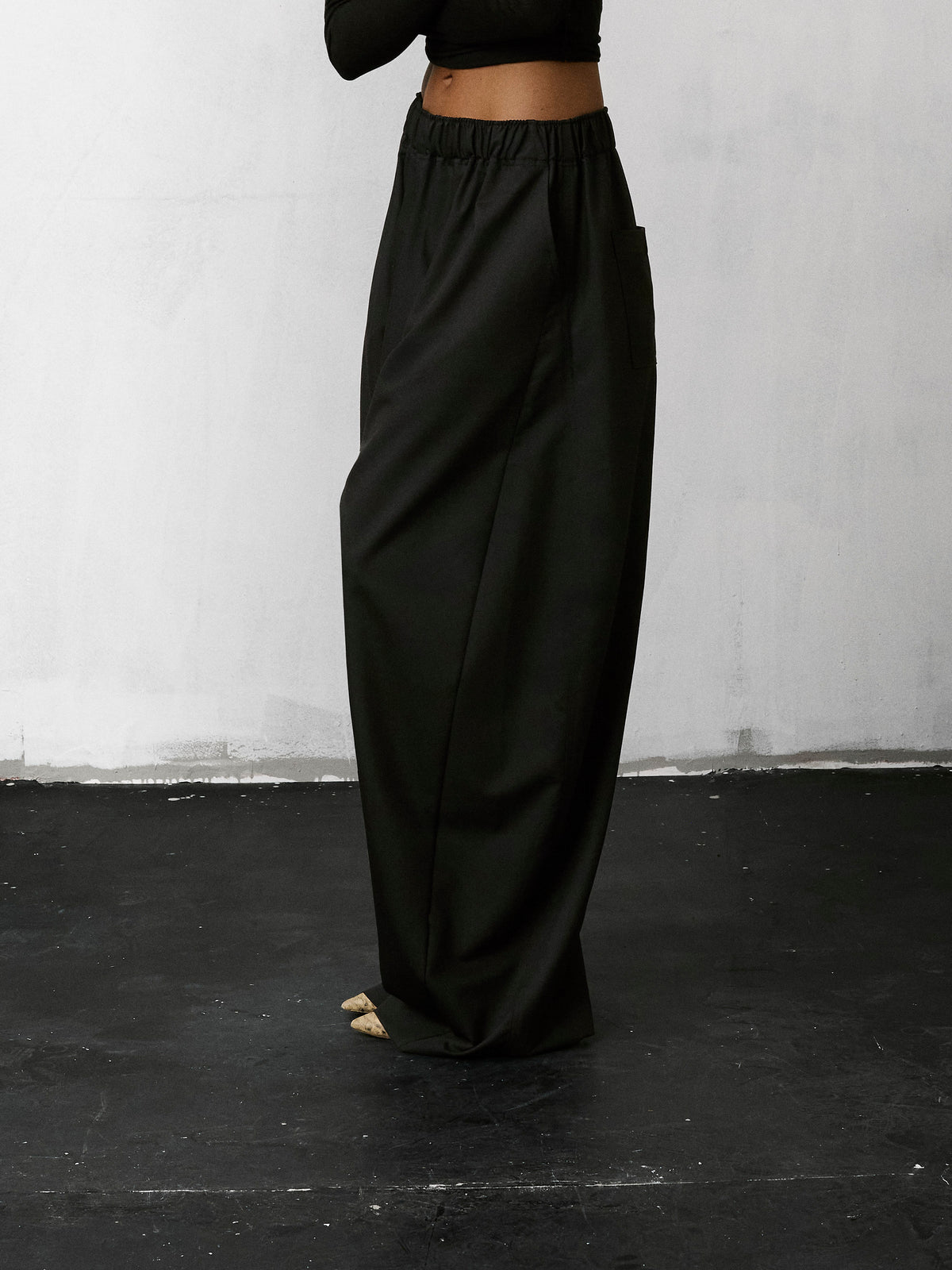 DORA WOOL TROUSERS // BLACK