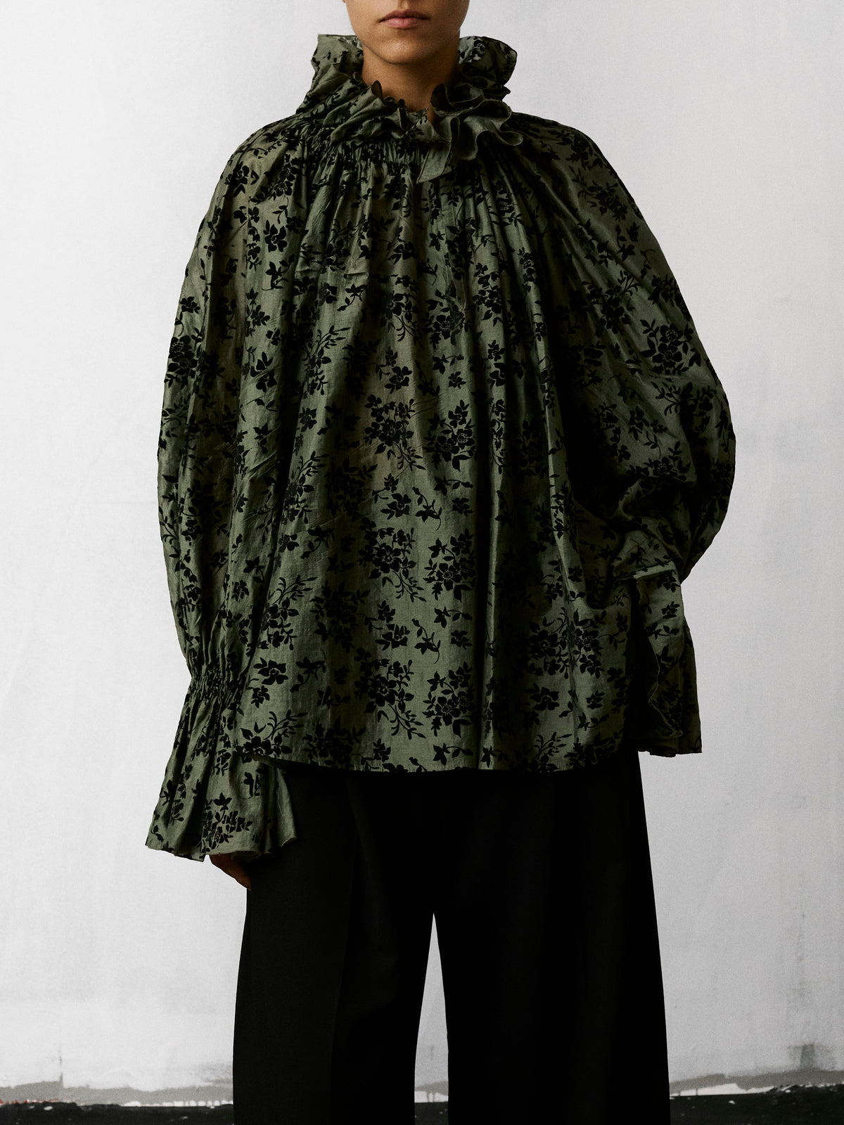 ESTELLE FLOCKED MUSLIN OVER SHIRT // MILITARY GREEN