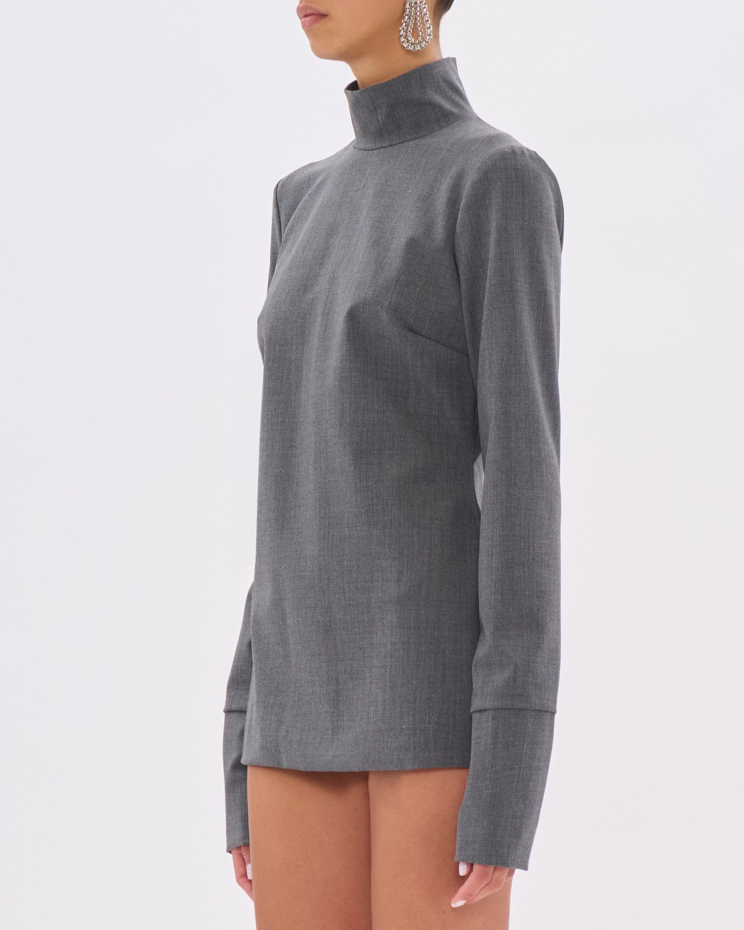 CLIO WOOL TOP // MEDIUM GREY
