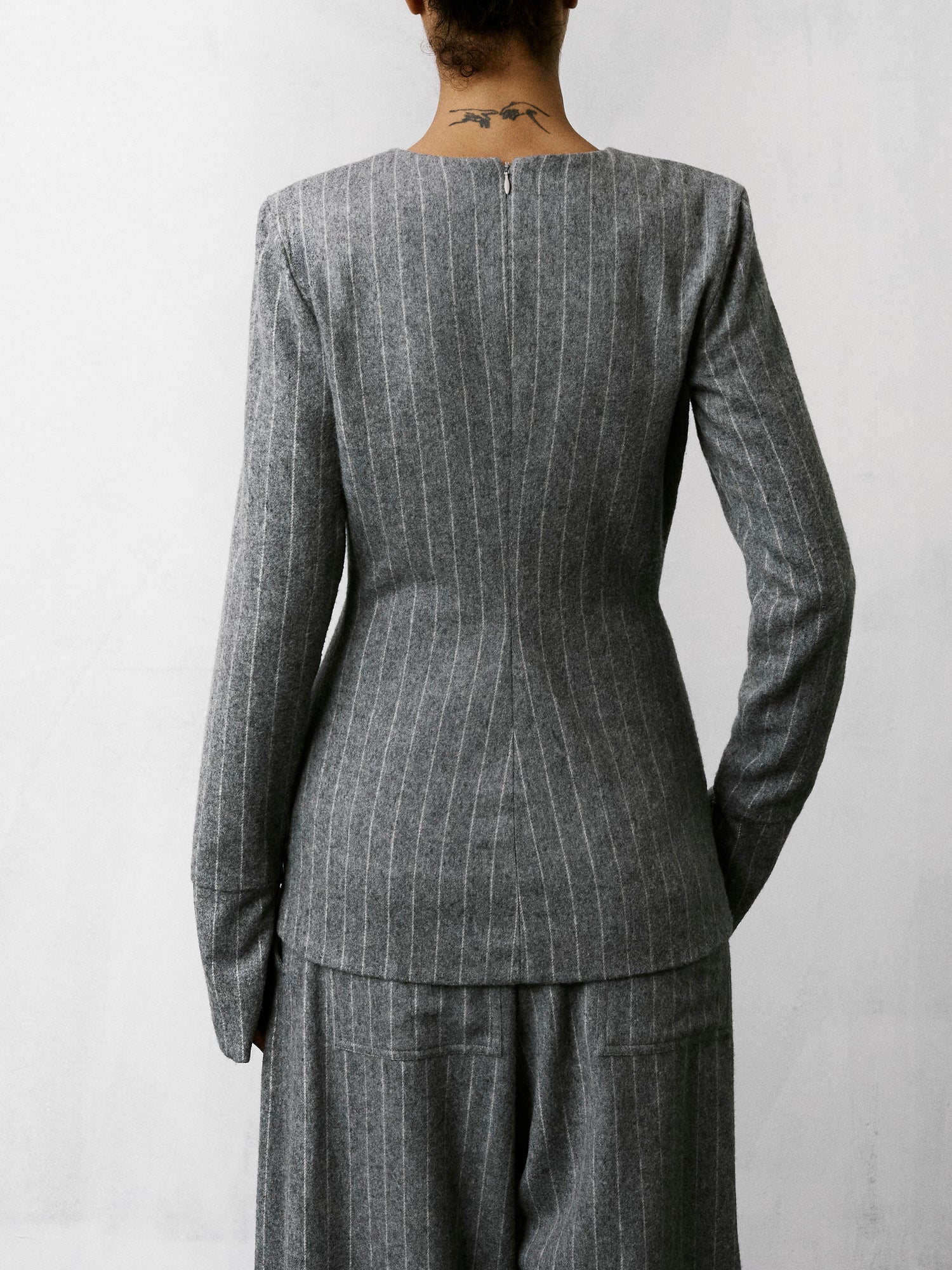 ELISA WOOL PINSTRIPES TOP // LIGHT GREY