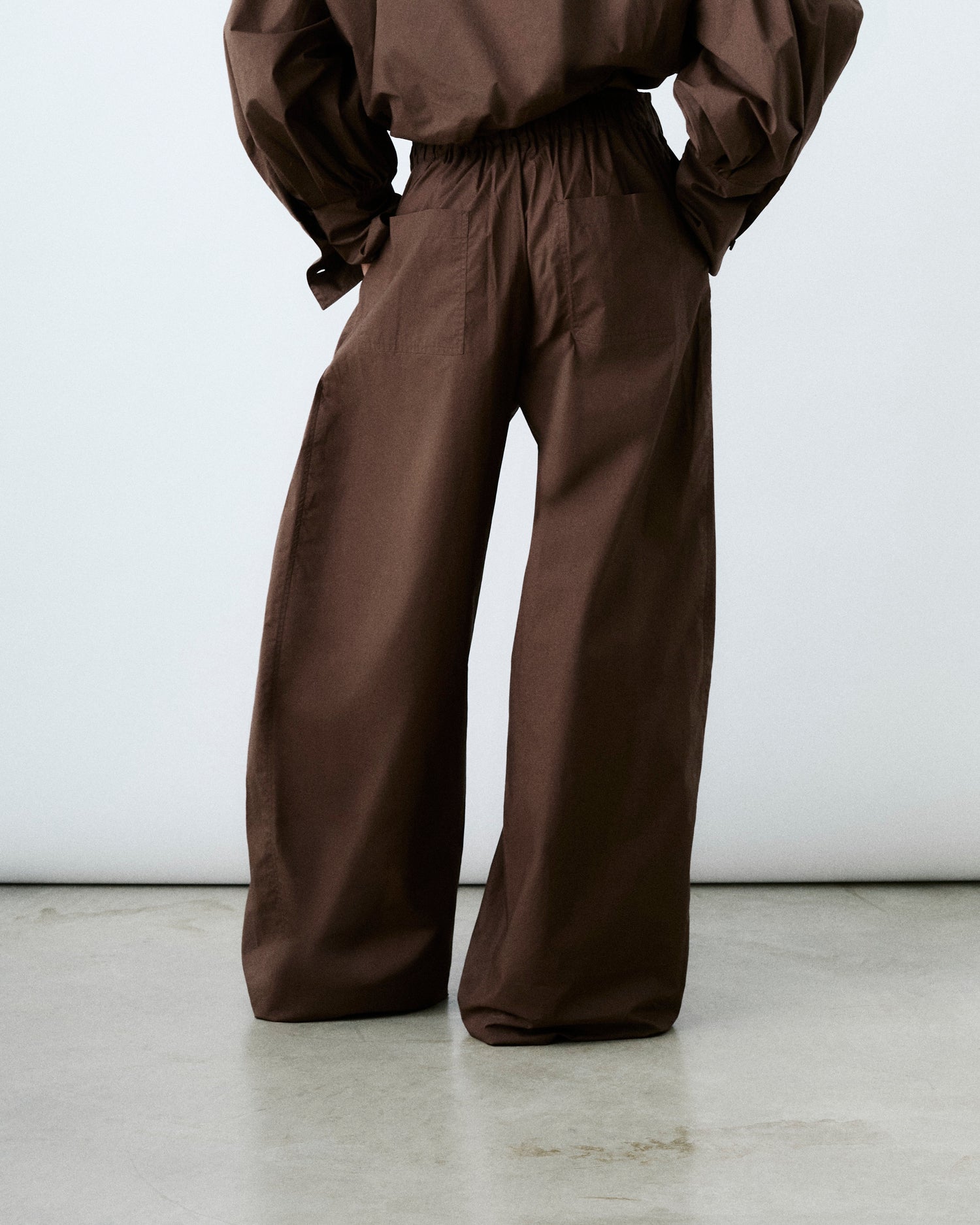 DORA POPLIN TROUSERS // BROWN