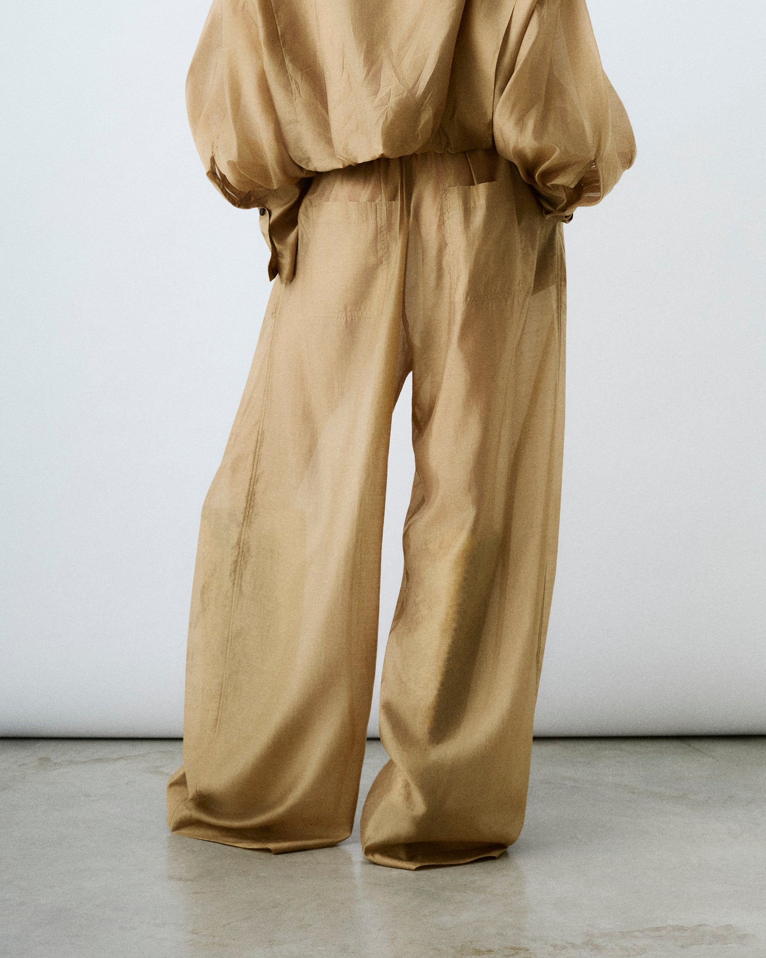 DORA LIGHT MUSLIN TROUSERS // NUDE